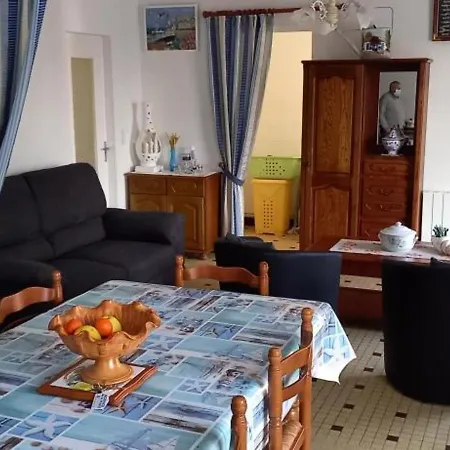 Maison Spacieuse A Pour 6 Avec Parking Prive - Fr-1-540-223 * Notre-Dame-de-Monts