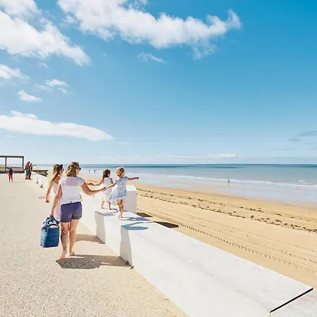 Maison Spacieuse A Pour 6 Avec Parking Prive - Fr-1-540-223 Prázdninový dům Notre-Dame-de-Monts
