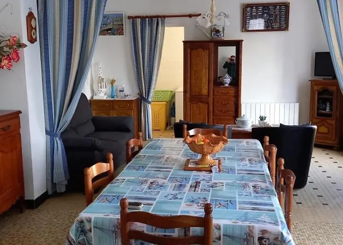 Maison Spacieuse A Pour 6 Avec Parking Prive - Fr-1-540-223 * Notre-Dame-de-Monts